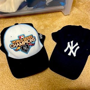 Selling this bundle of 2 NY Yankees caps.